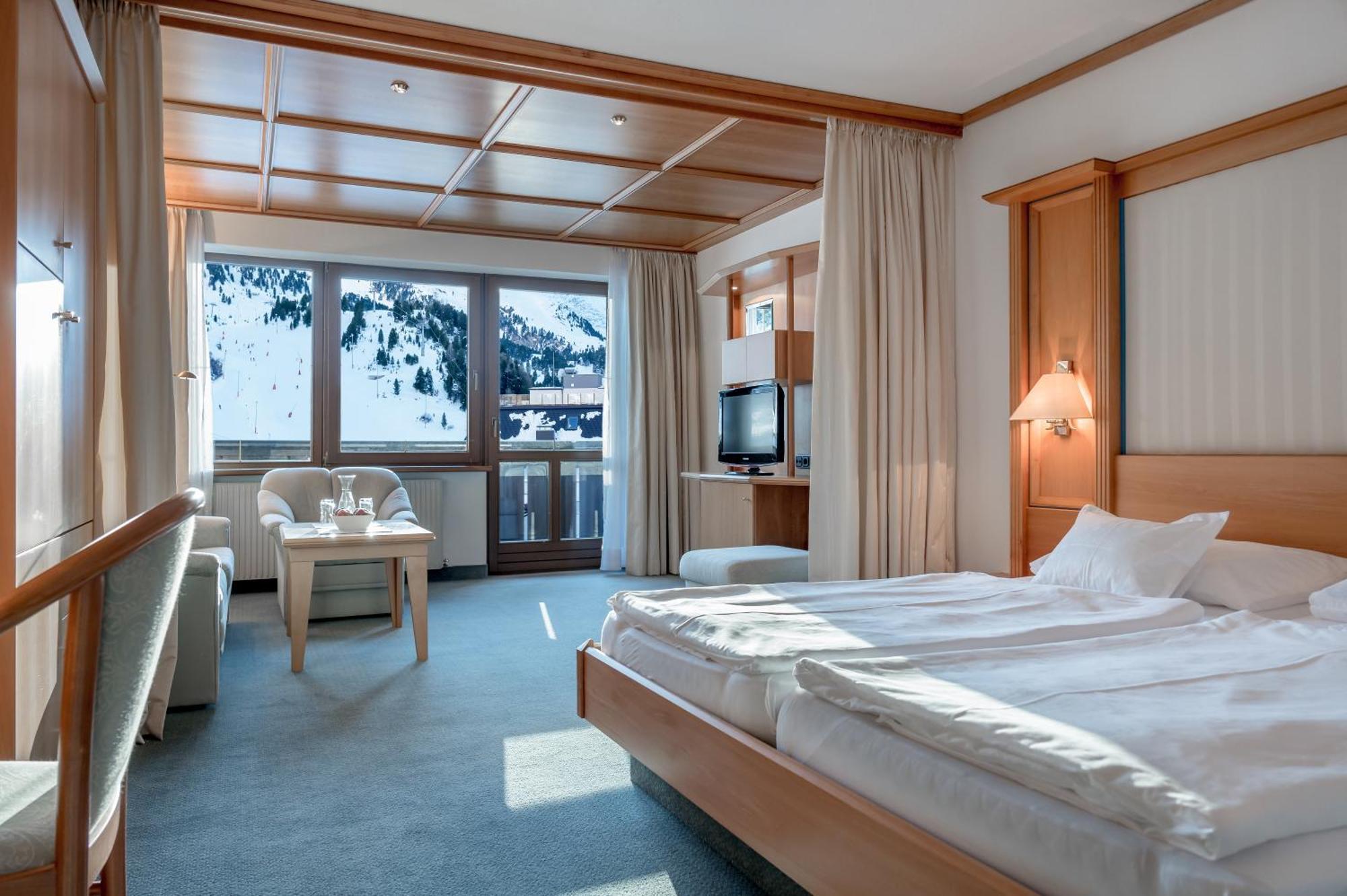 Hotel Alpina Deluxe Obergurgl Eksteriør billede
