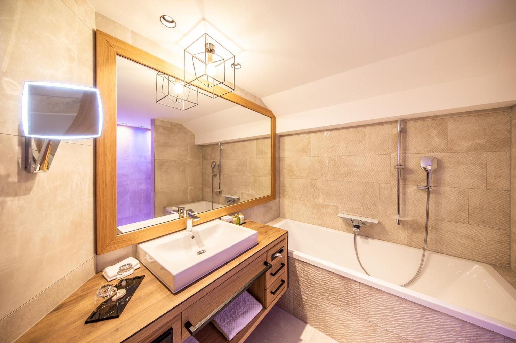 Hotel Alpina Deluxe Obergurgl Eksteriør billede