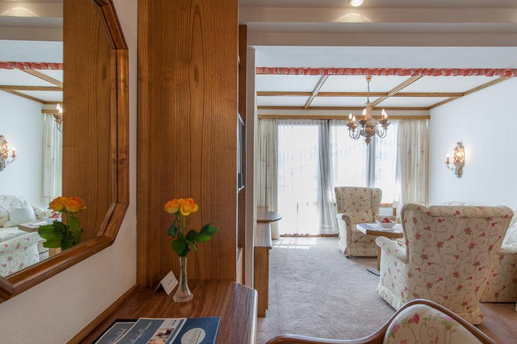 Hotel Alpina Deluxe Obergurgl Værelse billede