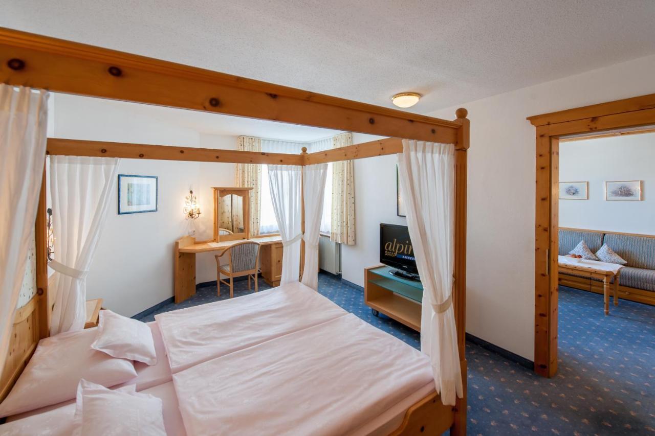 Hotel Alpina Deluxe Obergurgl Værelse billede
